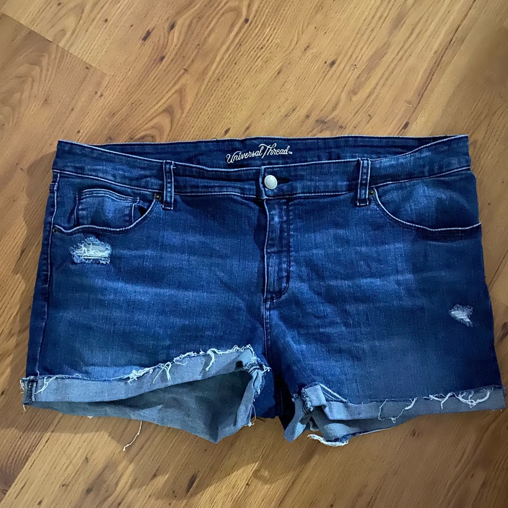 Plus size jean short shorts